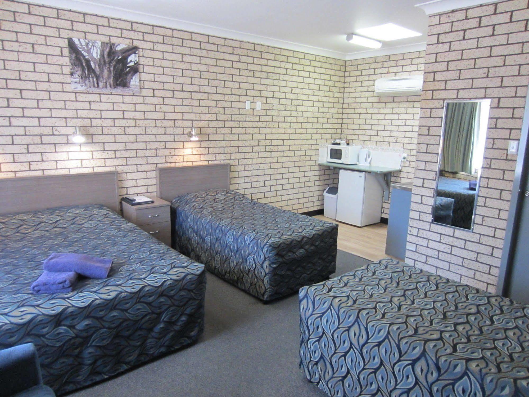 Cowra Crest Motel Exteriér fotografie
