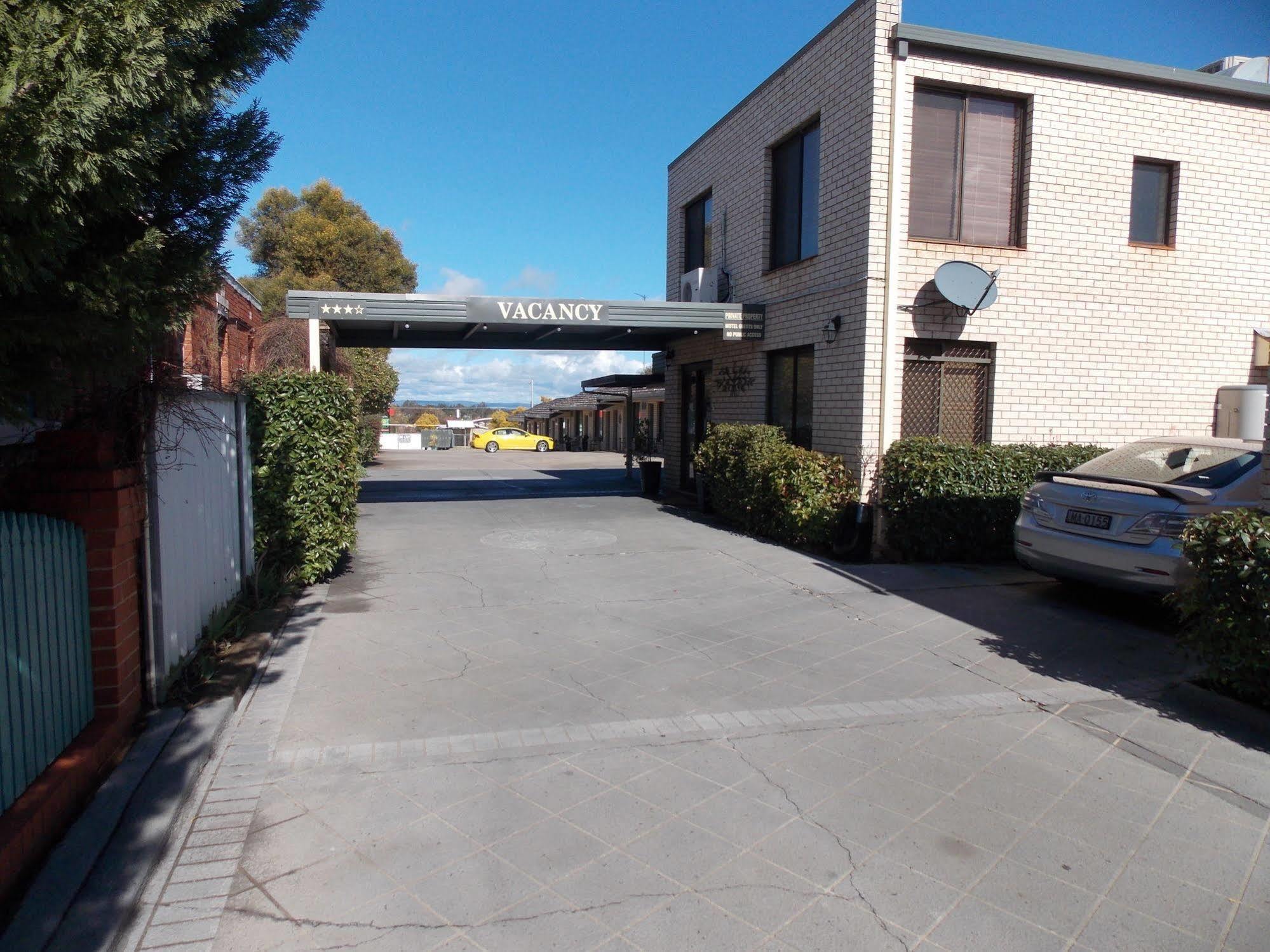 Cowra Crest Motel Exteriér fotografie